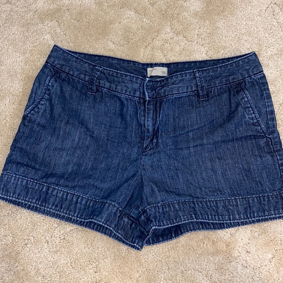 GAP denim shorts, size 10 - Picture 1 of 3